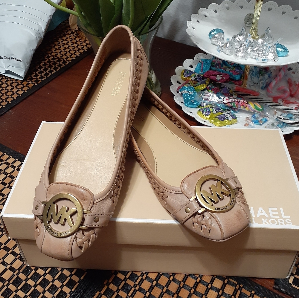 RARE Michael Kors Leather Loafers